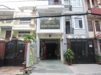 Khách sạn Hoang Thanh Thuy 1 2*
